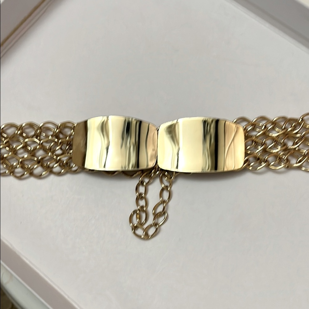 Gold tone Chain Link Belt vintage. Estimate 1975.
